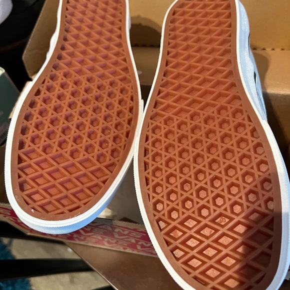 Never worn!  Classic slip-on in Box! Beautiful beautiful blue and white! - Picture 2 of 4